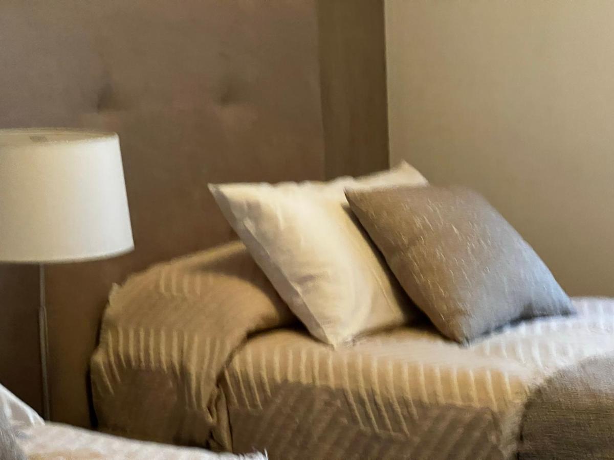 Appartamento Royal Banus Marbella Esterno foto