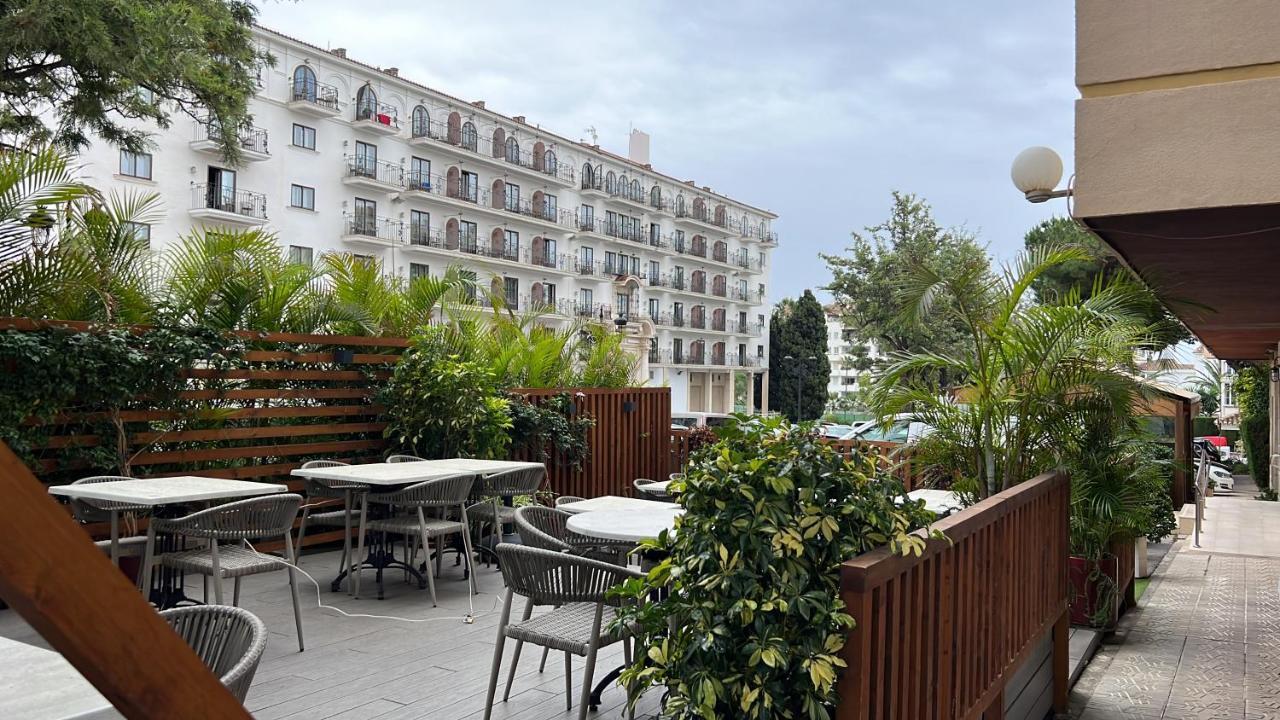 Appartamento Royal Banus Marbella Esterno foto